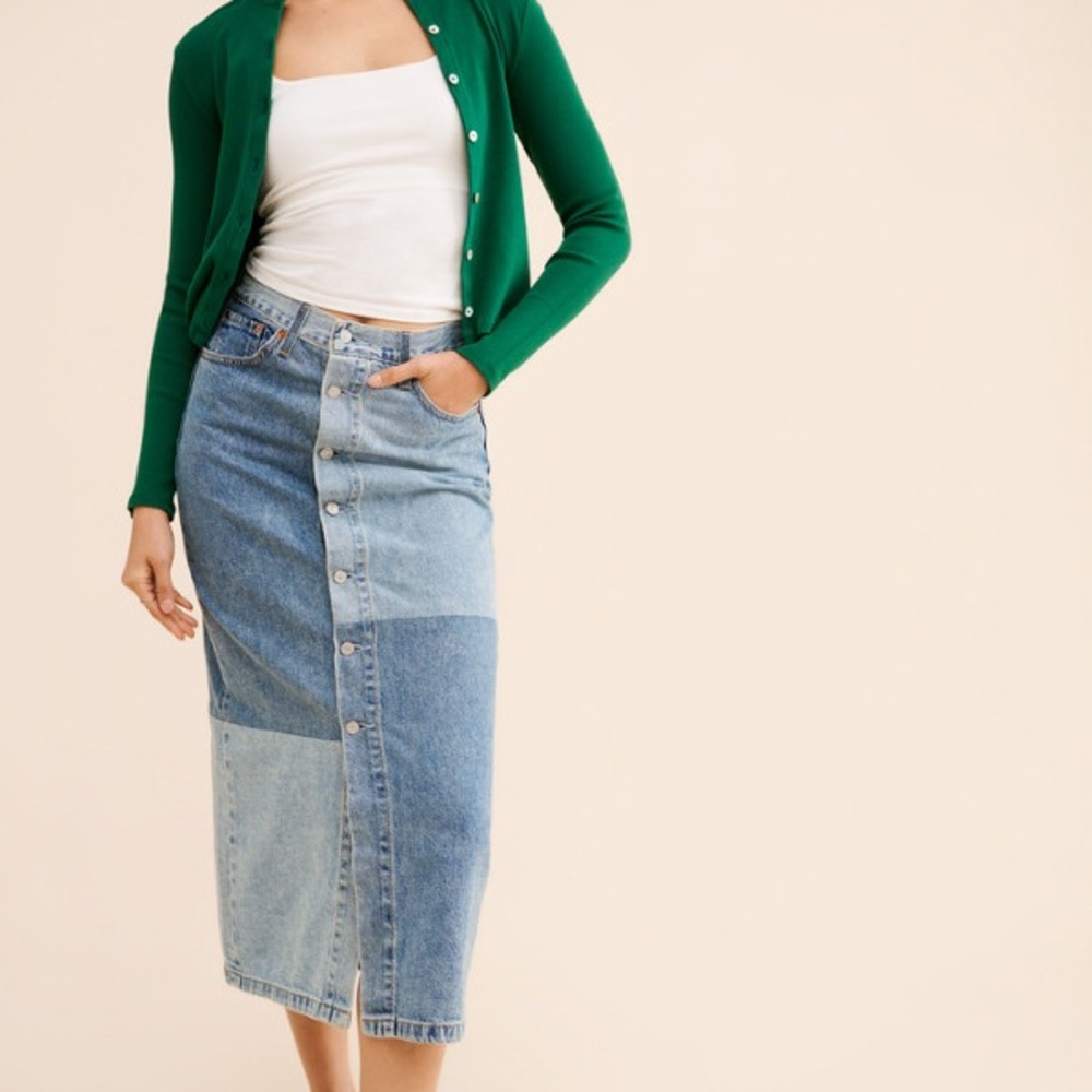 NEW Levi Strauss Levi’s Premium Patchwork Denim Midi Skirt, size 26/2